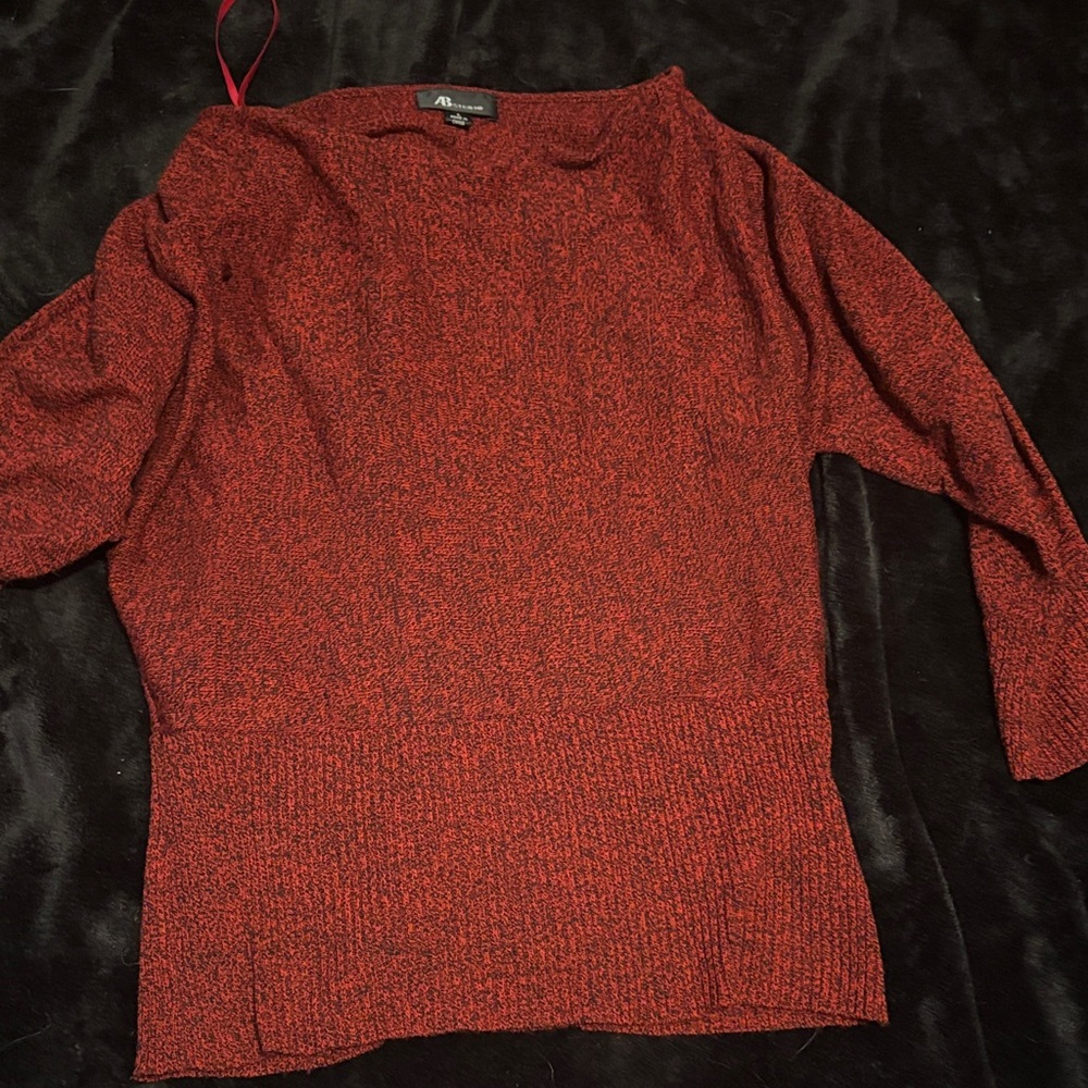 Chic Off-the-Shoulder Red Sweater